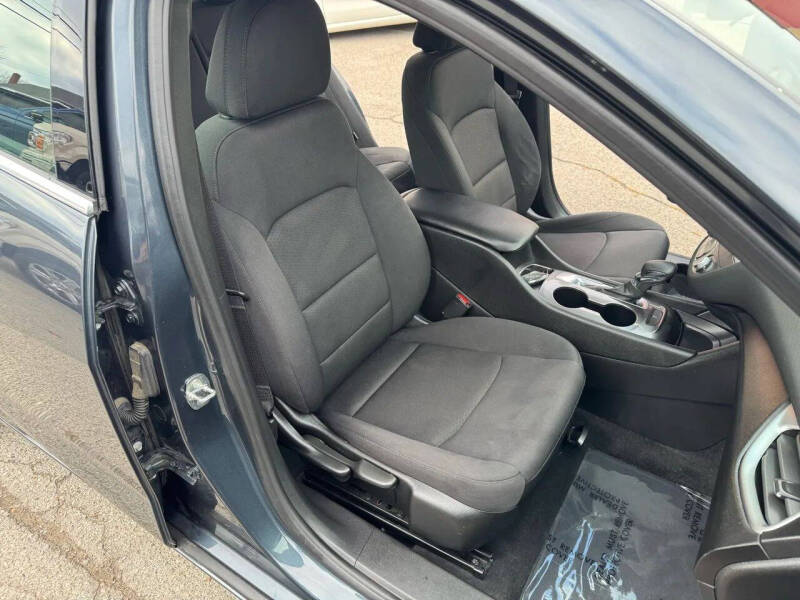 2021 Chevrolet Malibu LS