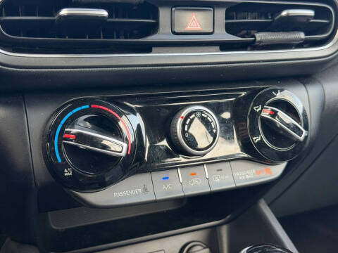 2023 Hyundai Kona SE