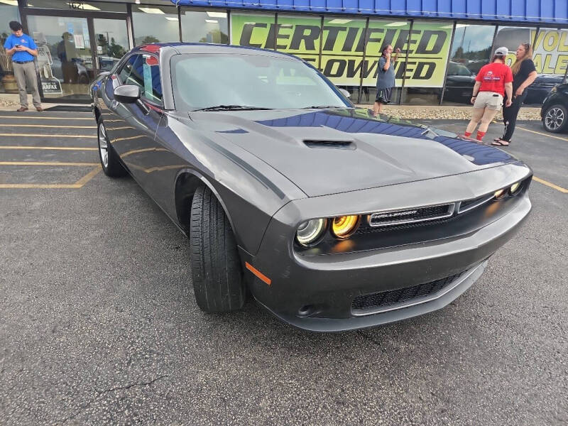 2021 Dodge Challenger SXT