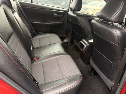 2016 Toyota Camry SE