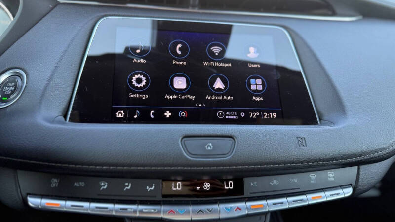 2021 Cadillac XT4 Premium Luxury