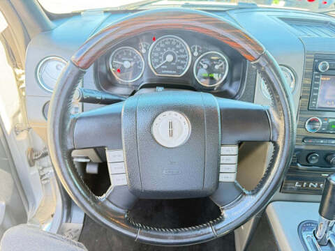 2008 Lincoln Mark LT