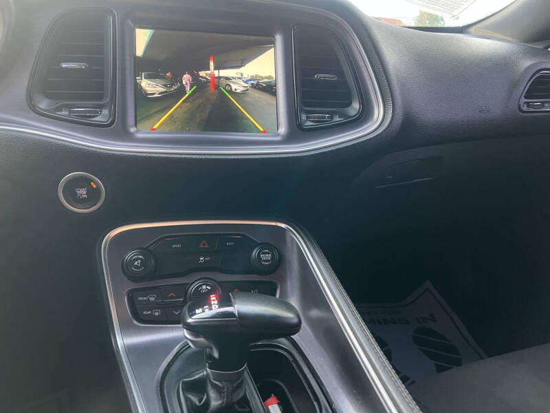 2016 Dodge Challenger R/T Plus