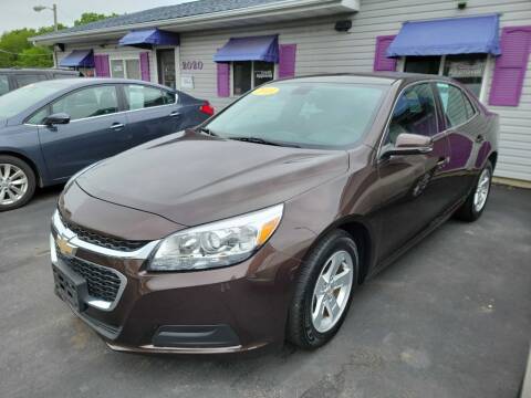 2015 Chevrolet Malibu for sale at First  Autos in Rockford IL