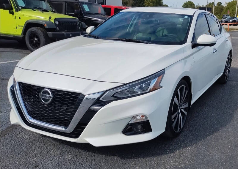 2020 Nissan Altima 2.5 Platinum