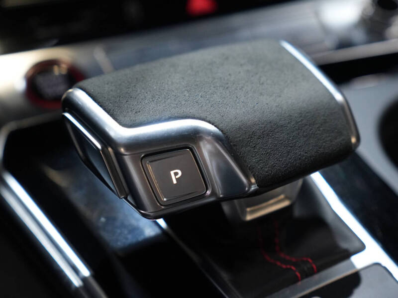 2024 Audi RS 6 Avant 4.0T quattro Avant performance