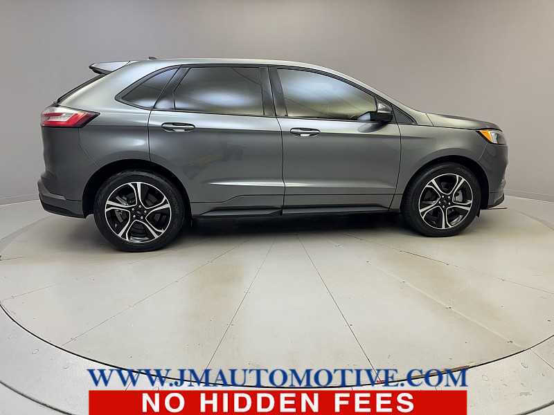 2022 Ford Edge ST