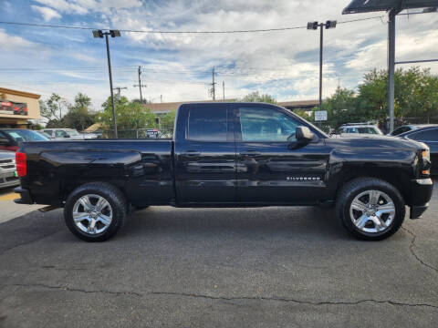 2017 Chevrolet Silverado 1500 Custom