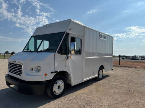 2018 Freightliner MT45 Chassis