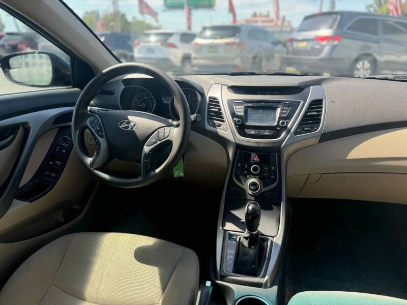 2016 Hyundai Elantra