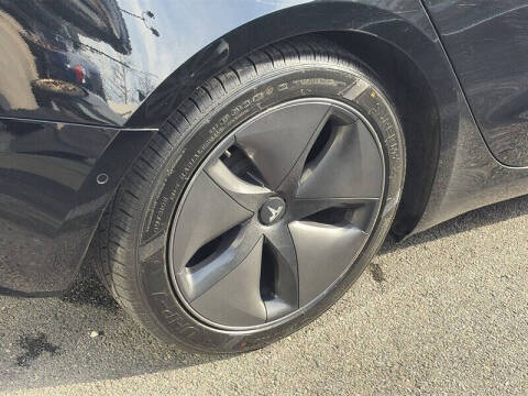 2020 Tesla Model 3 Standard Range