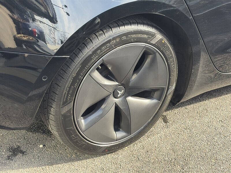 2020 Tesla Model 3 Standard Range