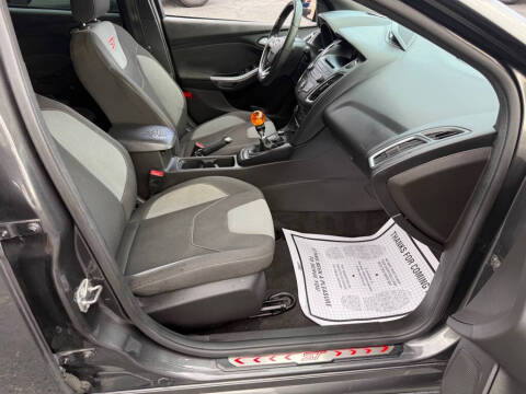 2017 Ford Focus ST