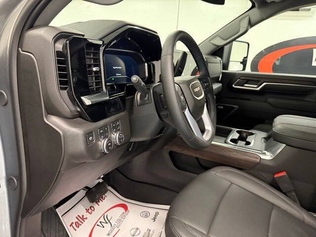 2025 GMC Sierra 2500HD