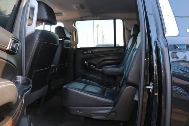 2017 Chevrolet Suburban LT