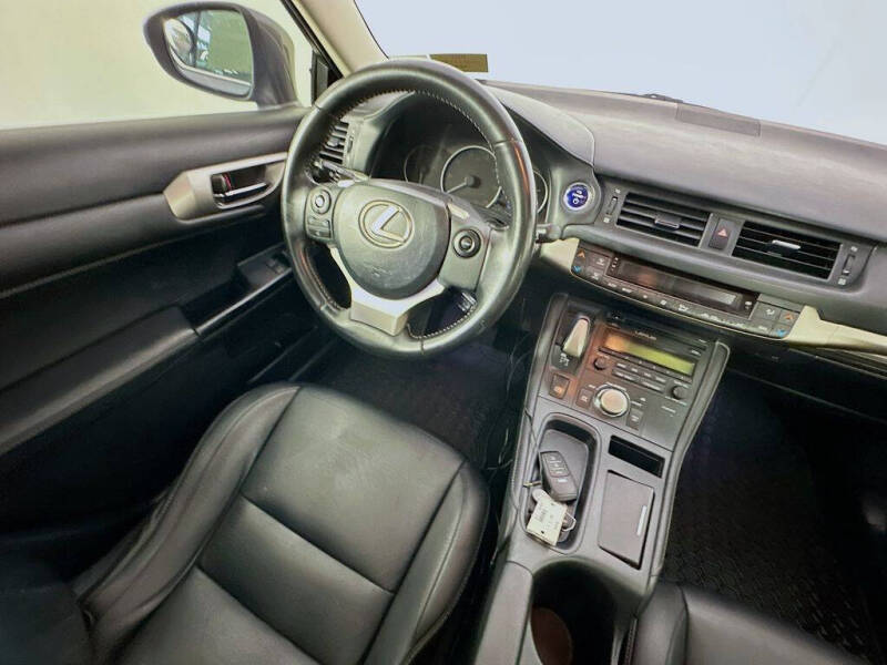 2014 Lexus CT 200h