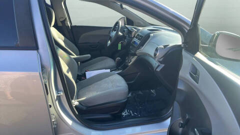 2016 Chevrolet Sonic LS Auto