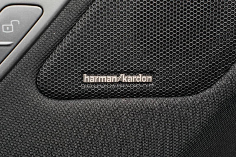 2025 BMW iX xDrive50