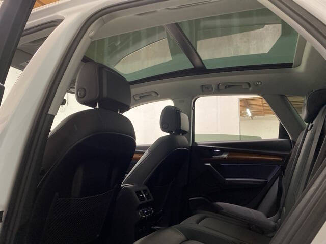 2023 Audi Q5 quattro Premium Plus 40 TFSI