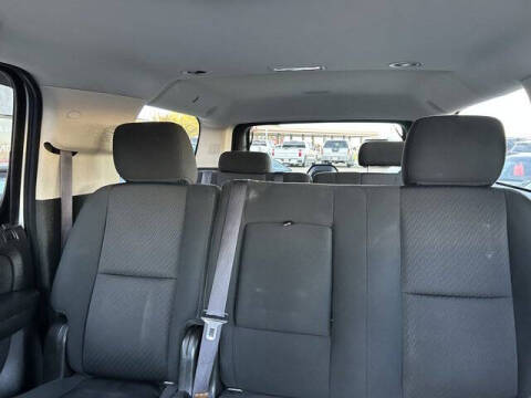 2012 Chevrolet Suburban LS 2500