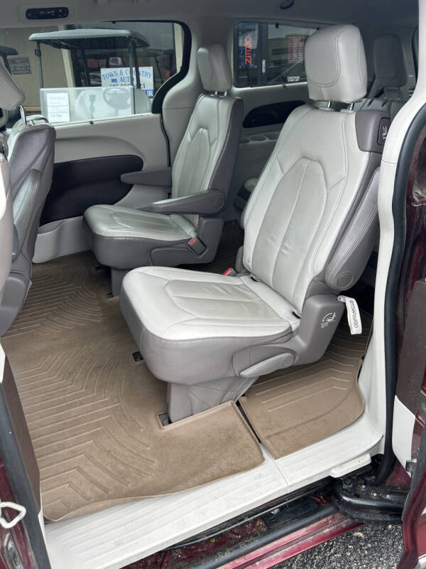 2019 Chrysler Pacifica Touring L Plus