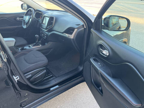 2017 Jeep Cherokee 75th Anniversary