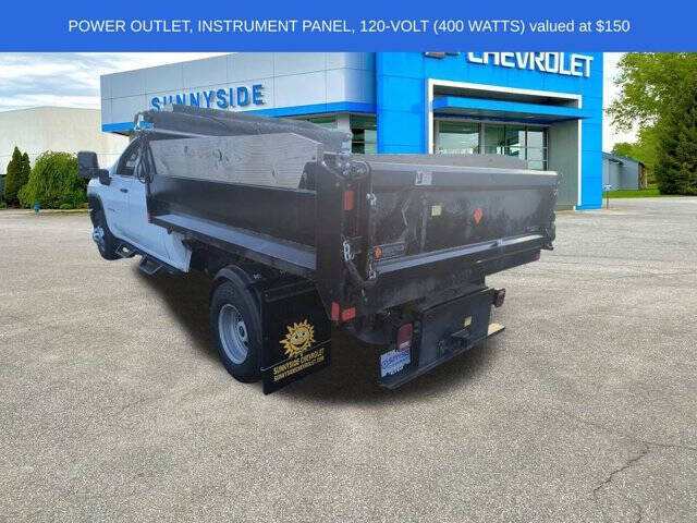 2022 Chevrolet Silverado 3500HD CC Work Truck