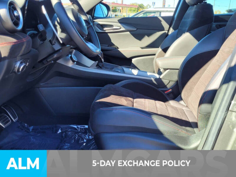 2024 Alfa Romeo Tonale Hybrid Veloce