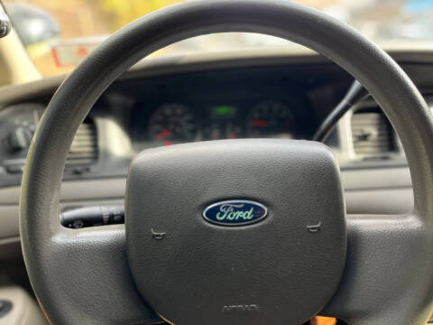 2009 Ford Crown Victoria