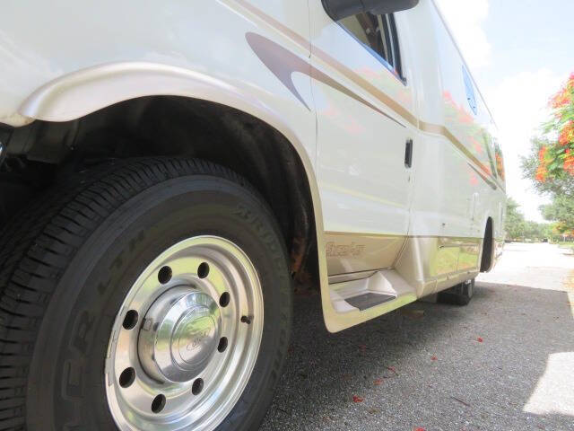 2006 Ford E-Series E-350 SD