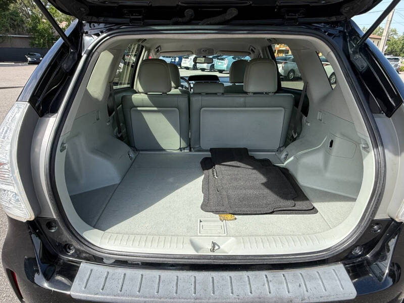 2012 Toyota Prius v Five