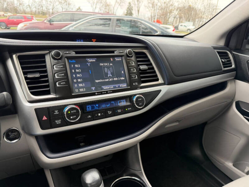 2017 Toyota Highlander XLE