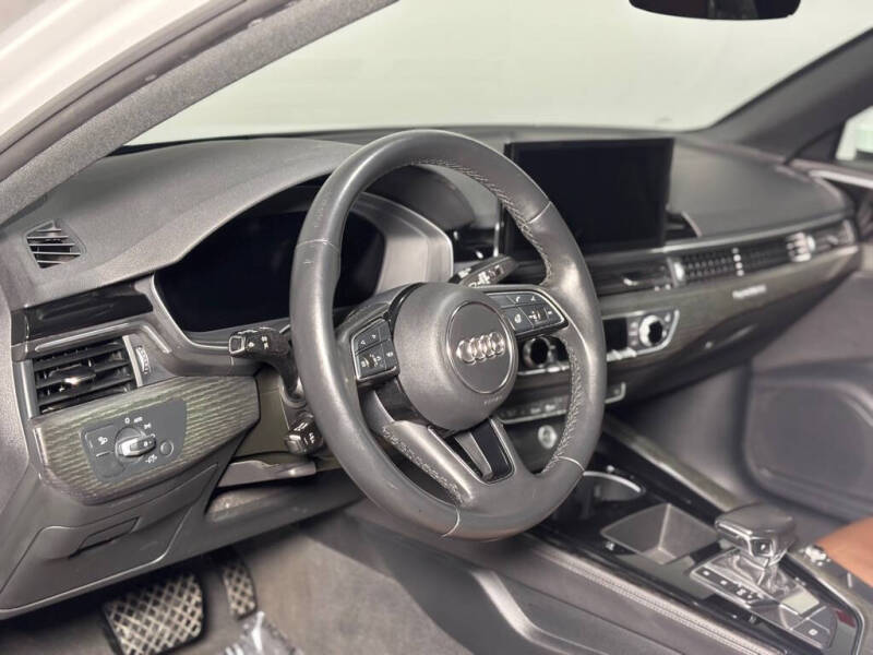 2022 Audi A4 quattro S line Prem Plus 45 TFSI