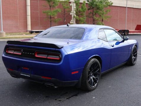 2018 Dodge Challenger 392 HEMI Scat Pack Shaker