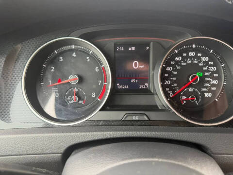 2017 Volkswagen Golf GTI S