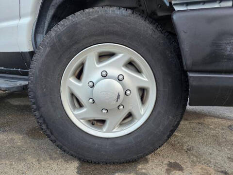 2012 Ford E-Series E-250