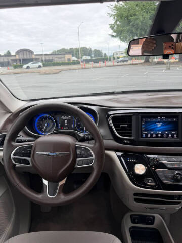 2019 Chrysler Pacifica Touring