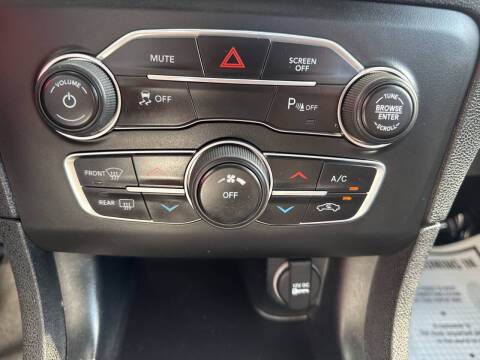 2021 Dodge Charger SXT