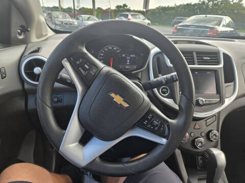 2020 Chevrolet Sonic LT