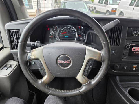 2016 GMC Savana 2500