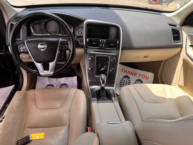 2015 Volvo XC60 T5 Drive-E Premier