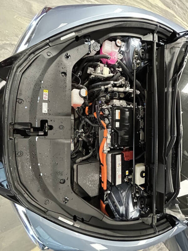 2023 Lexus RZ 450e Luxury