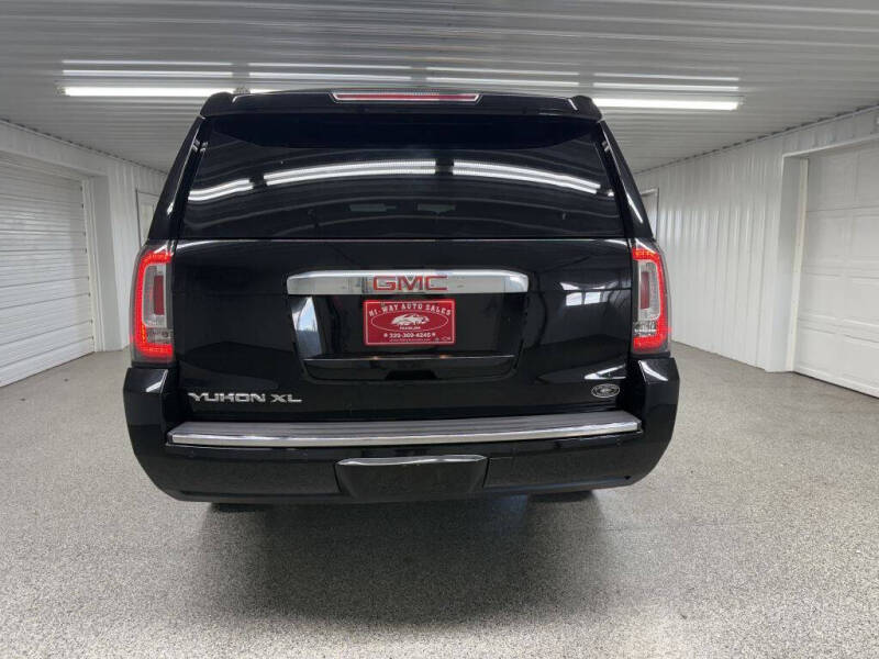 2016 GMC Yukon XL Denali