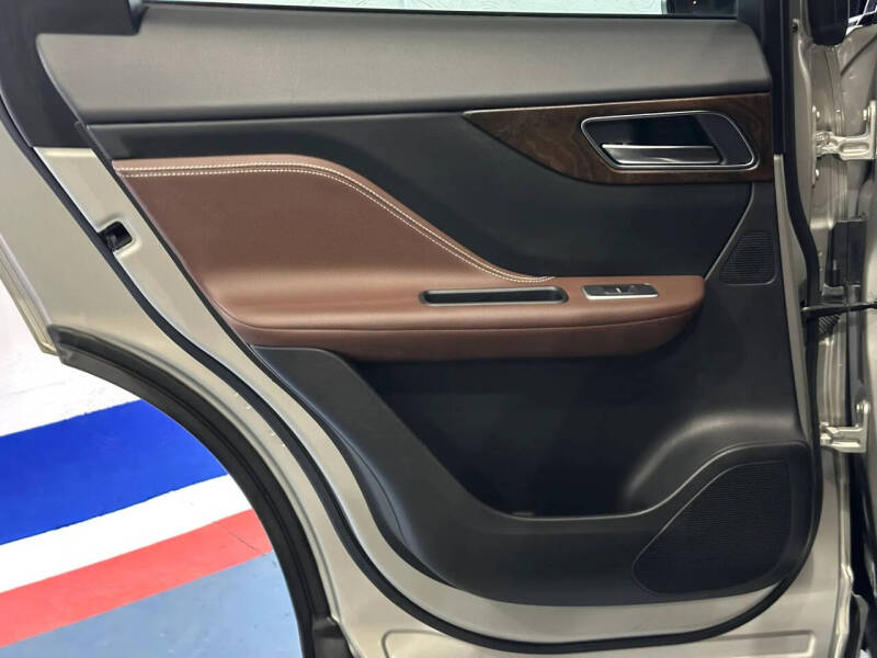 2017 Jaguar F-PACE S