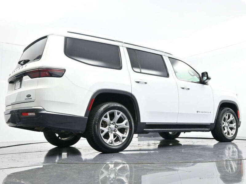 2022 Jeep Wagoneer Series II