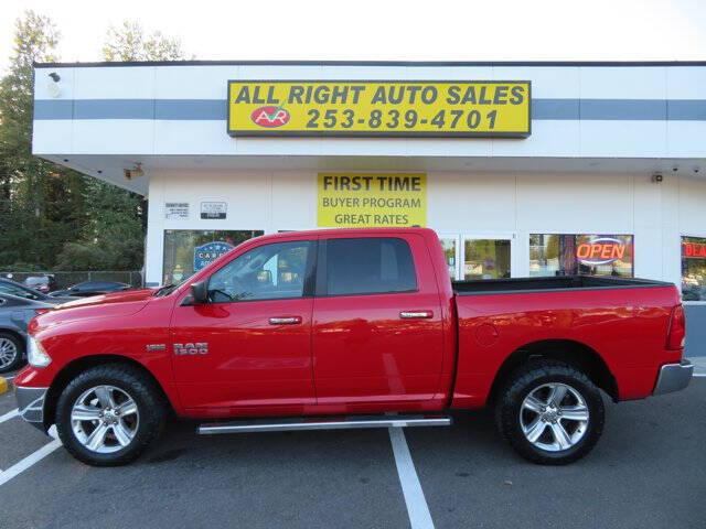 2016 RAM 1500 SLT