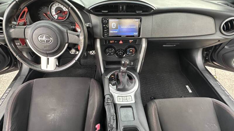 2016 Scion FR-S