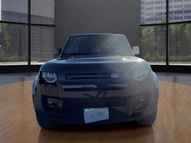 2026 Land Rover Defender 110 P300 S