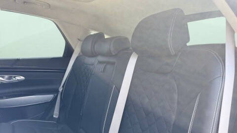 2023 Genesis Electrified GV70