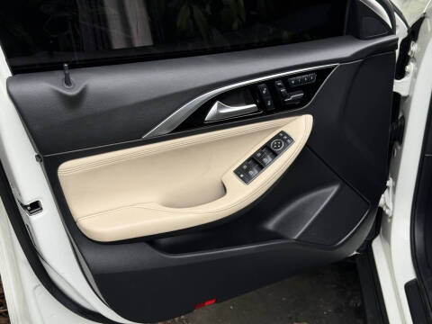 2019 Infiniti QX30 Luxe